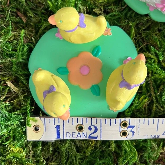 VINTAGE AVON whimsical Easter egg resin holders, baby ducks, bunnies, sheep. 90s - Picture 11 of 14